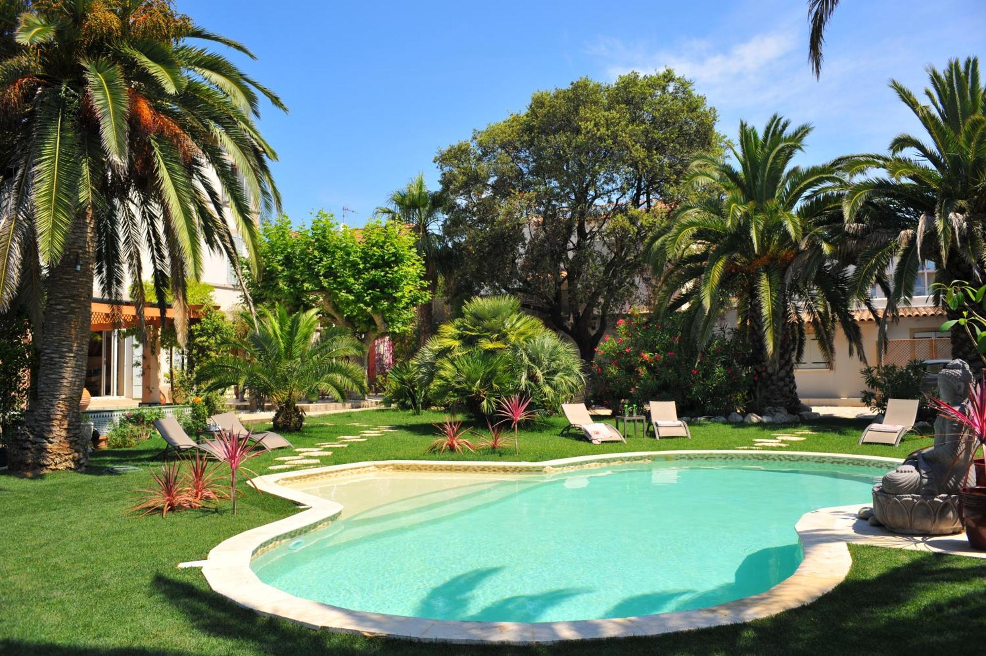 Villa Valflor Chambres D'Hotes Et Appartements Marsella Exterior foto