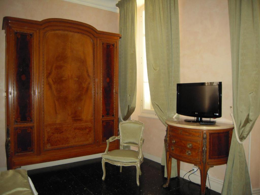 Villa Valflor Chambres D'Hotes Et Appartements Marsella Habitación foto