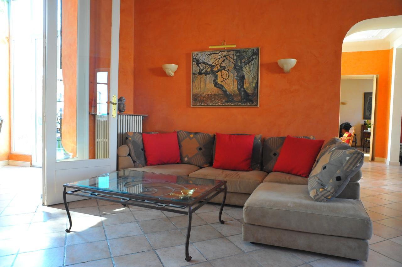 Villa Valflor Chambres D'Hotes Et Appartements Marsella Exterior foto