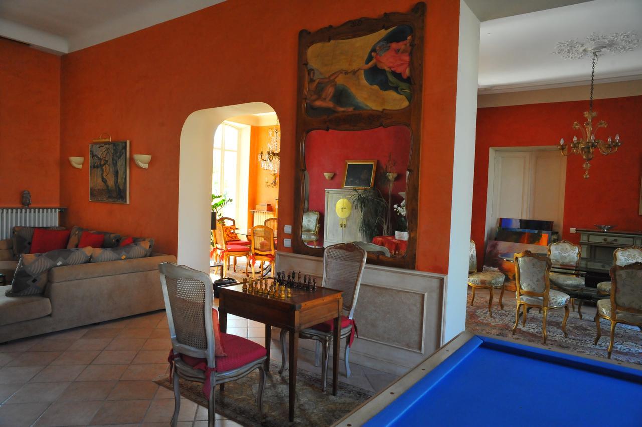 Villa Valflor Chambres D'Hotes Et Appartements Marsella Exterior foto