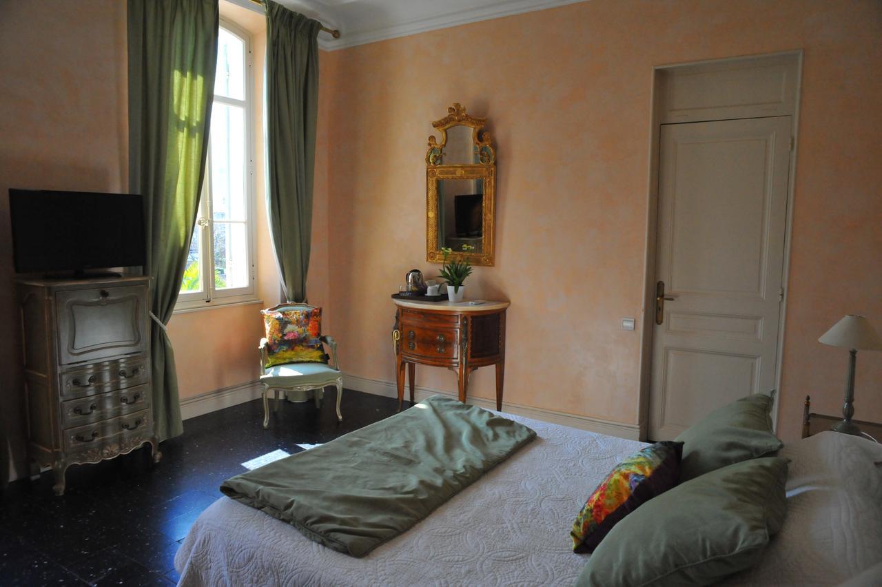 Villa Valflor Chambres D'Hotes Et Appartements Marsella Exterior foto