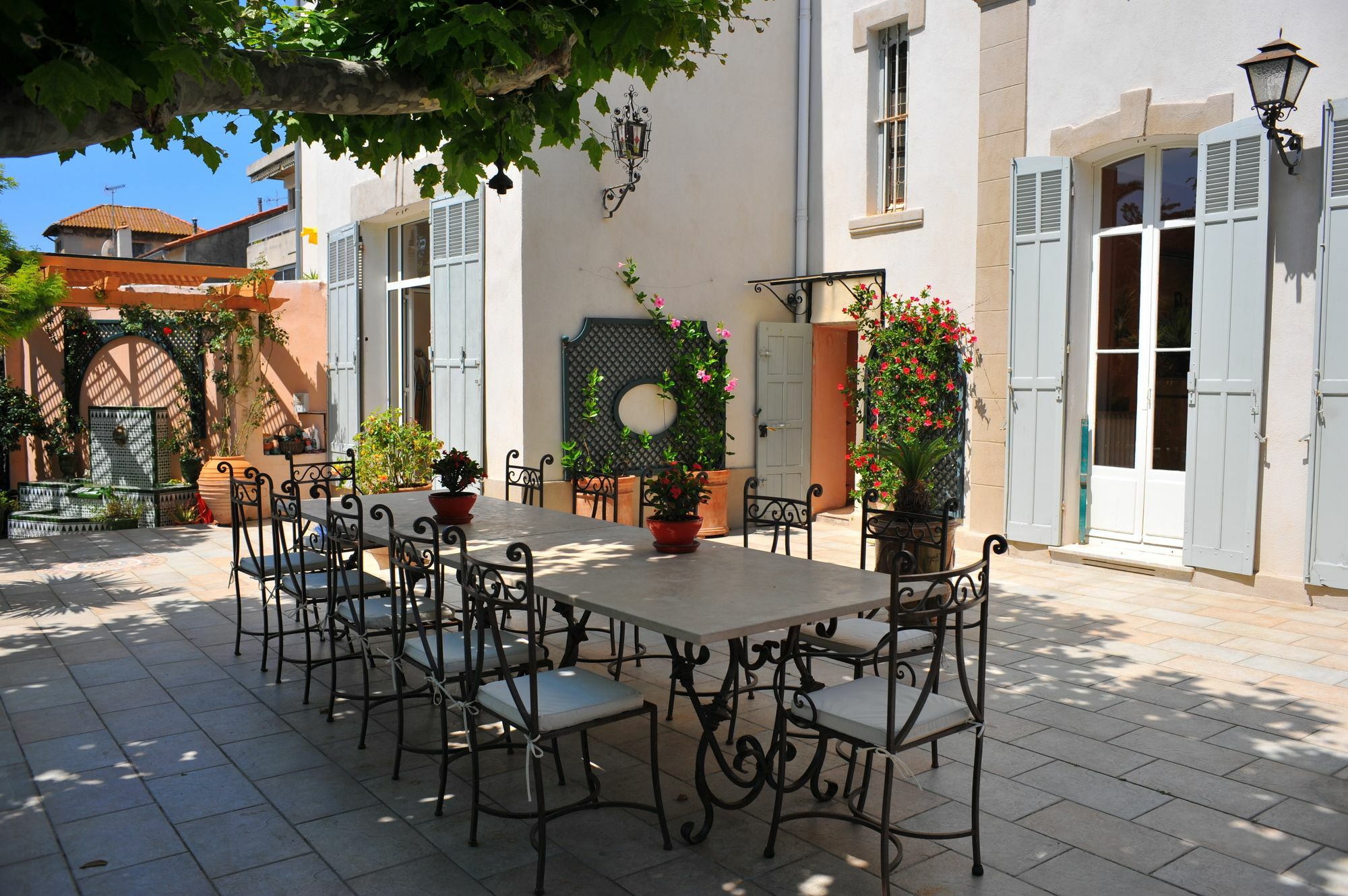 Villa Valflor Chambres D'Hotes Et Appartements Marsella Exterior foto
